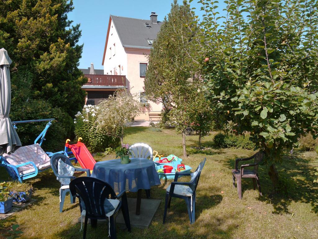 Familien-Ferienwohnung Haustein Konigswalde エクステリア 写真