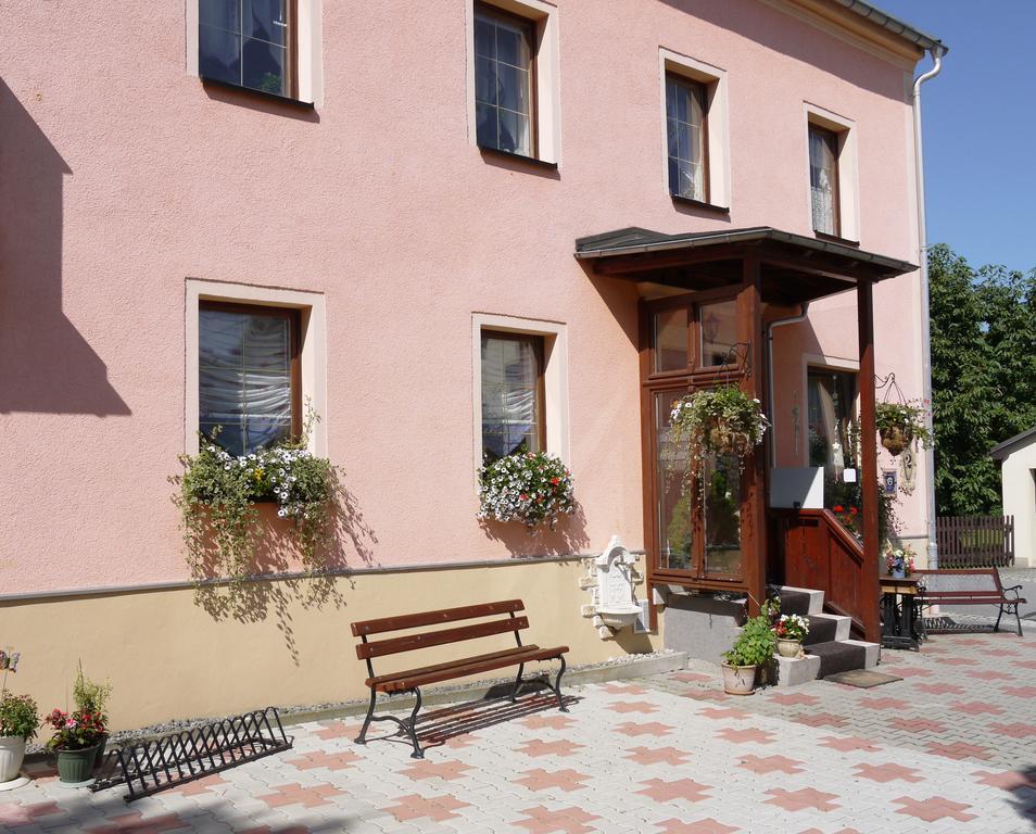 Familien-Ferienwohnung Haustein Konigswalde エクステリア 写真