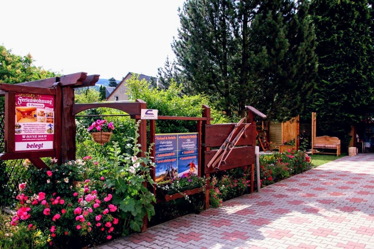 Familien-Ferienwohnung Haustein Konigswalde エクステリア 写真